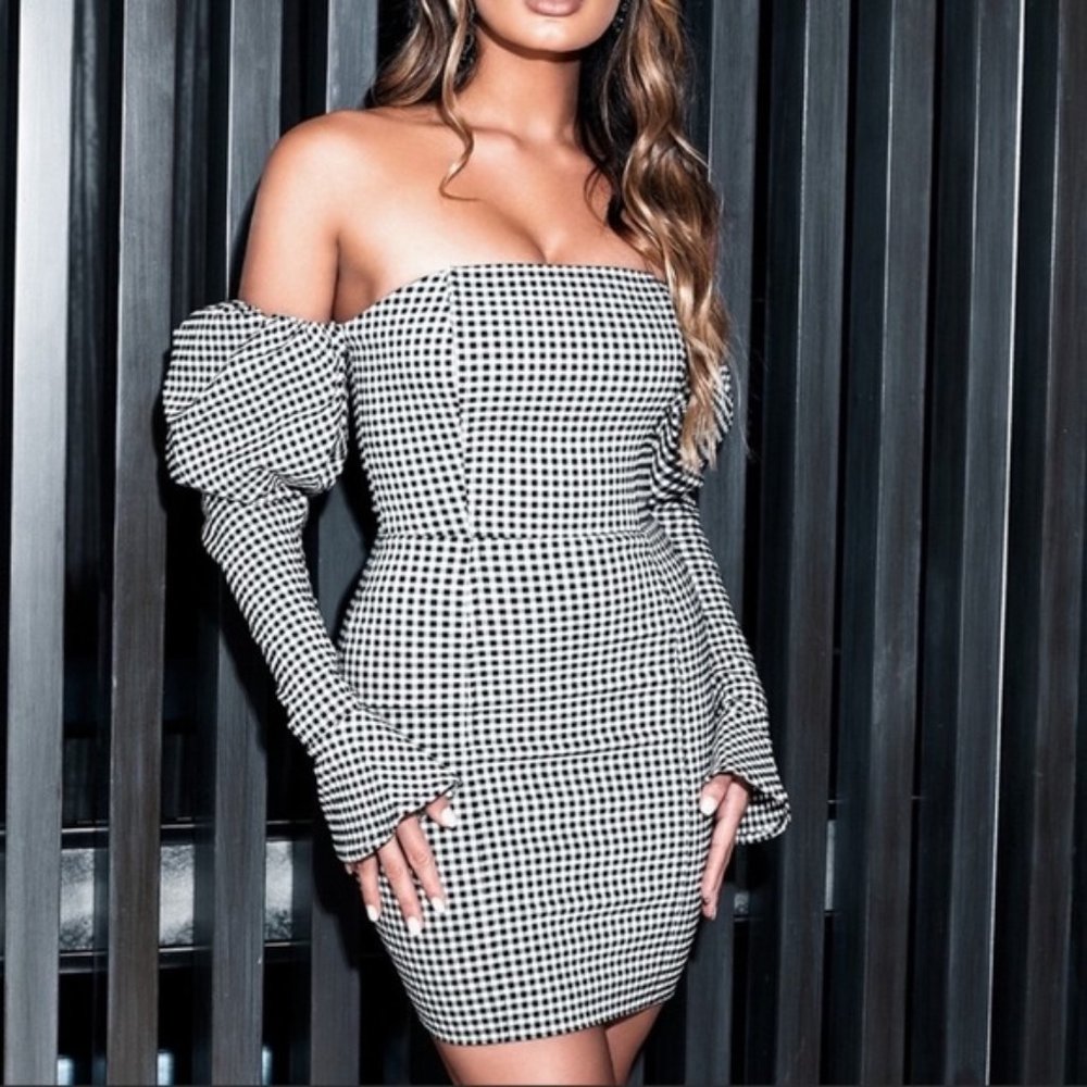 Naked Wardrobe Black and White Gingham Strapless Puff Sleeve Sheath Dress